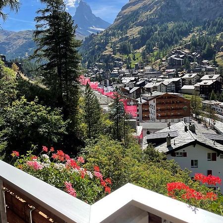 Haus Oasis Apartamento Zermatt Exterior foto