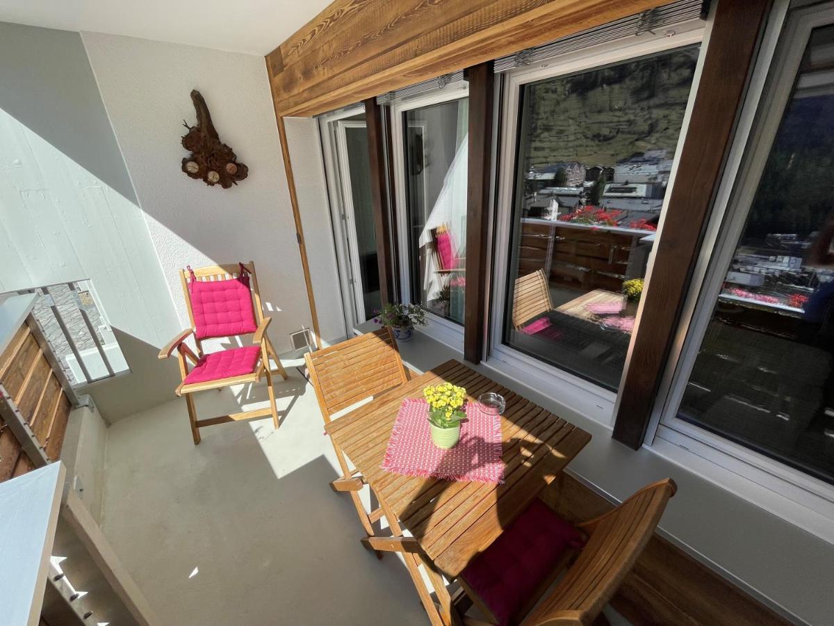 Haus Oasis Apartamento Zermatt Exterior foto